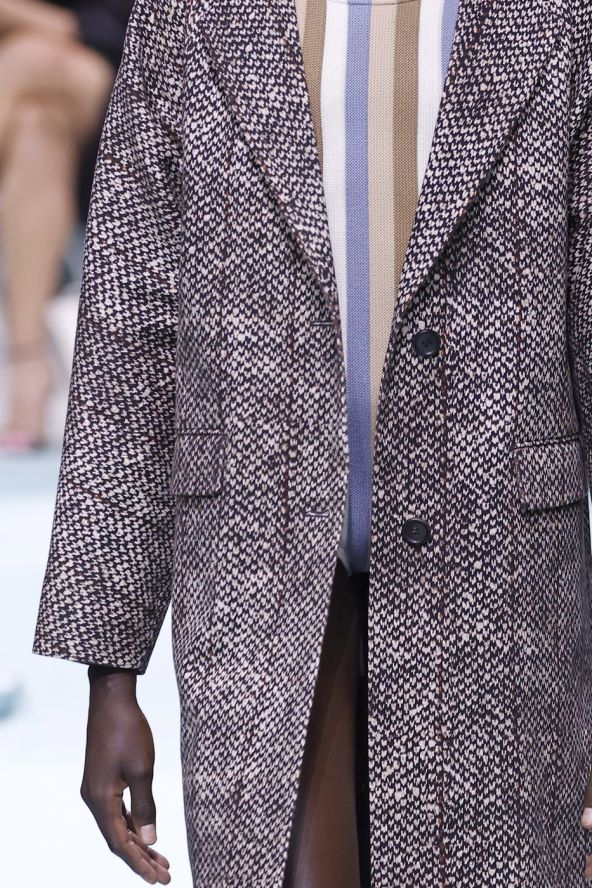 Prada održala reviju za proljeće 2025 u sklopu Tjedna mode u Milanu