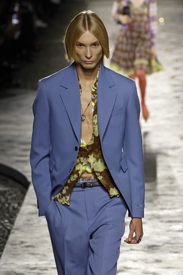 Gigi Hadid na Tjednu mode u Milanu nosila reviju za Versace