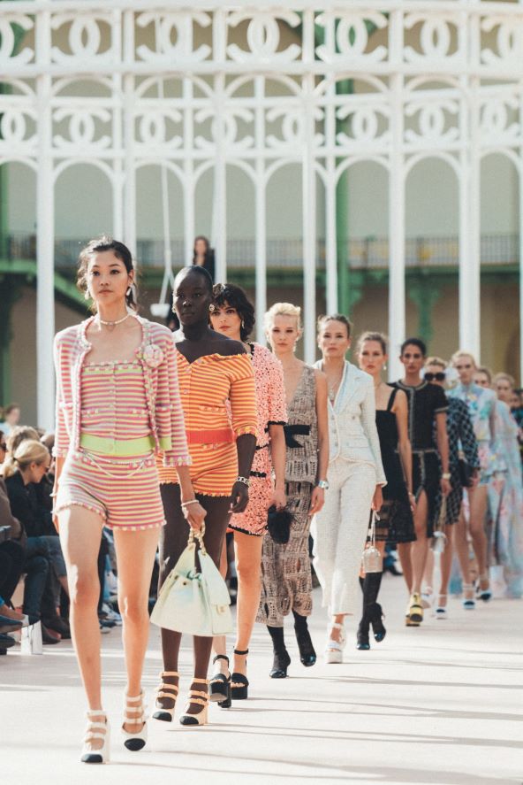 Chanel u raskošnom Grand Palaisu predstavio kolekciju za proljeće 2025