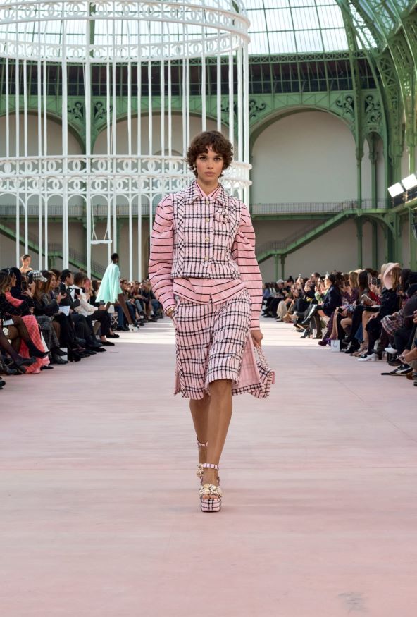 Chanel u raskošnom Grand Palaisu predstavio kolekciju za proljeće 2025