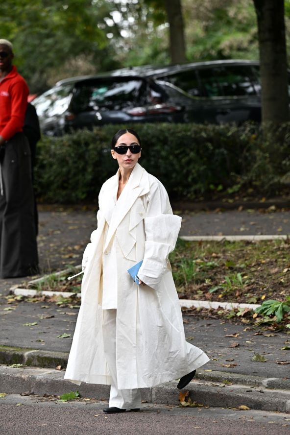 Street style mode s ulica Pariza za jesen 2024