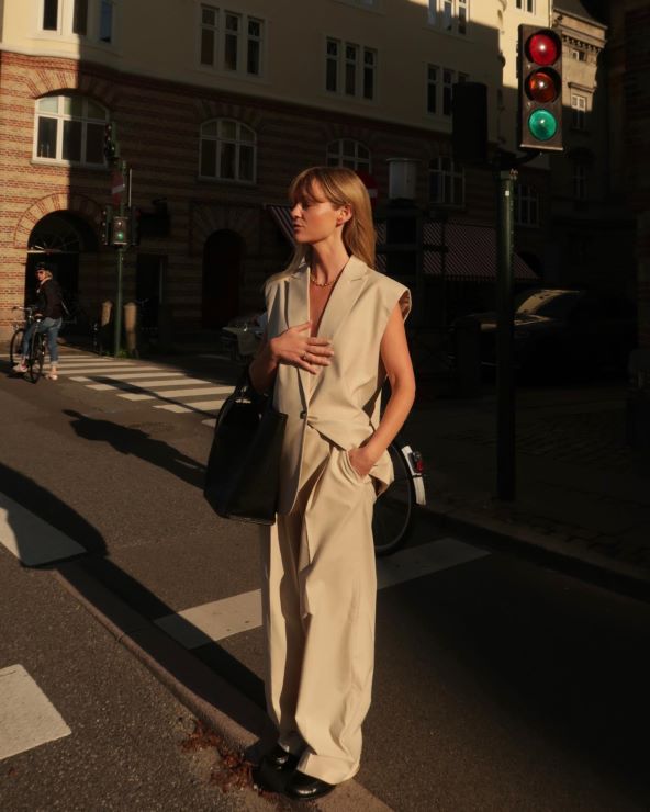 U trendu su jesenski modeli hlača s naglašenim nogavicama