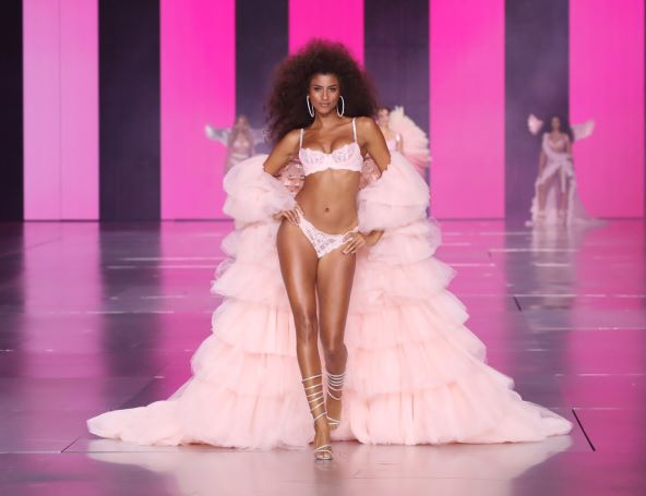 Održana je iščekivana revija Victorias Secret 2024