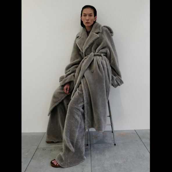 Phoebe Philo predstavila novu kolekciju pod nazivom Collection B