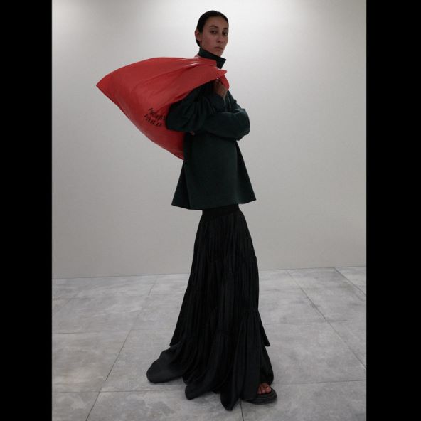Phoebe Philo predstavila novu kolekciju pod nazivom Collection B