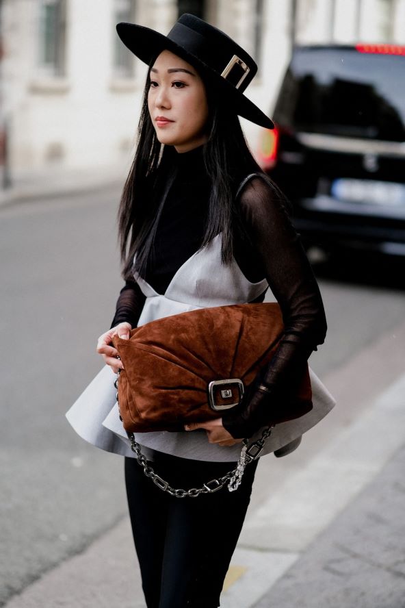 Street style ideje kako nositi smeđu boju