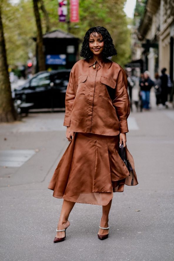 Street style ideje kako nositi smeđu boju