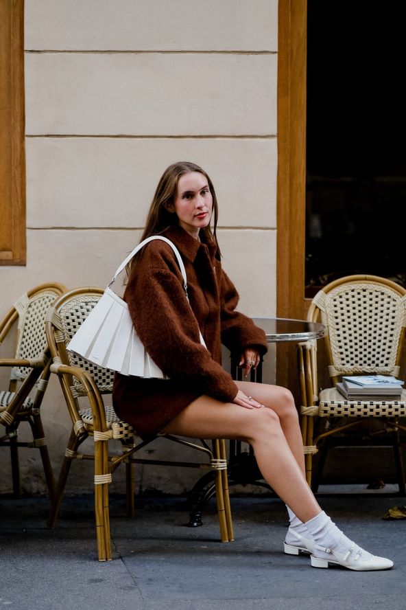 Street style ideje kako nositi smeđu boju