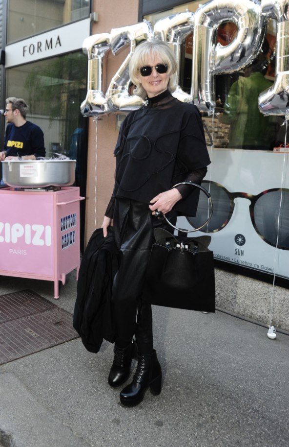 TAKO TO RADE VELIKE CURE! E pa treba znati nositi traper na traper kao Iva i Anita