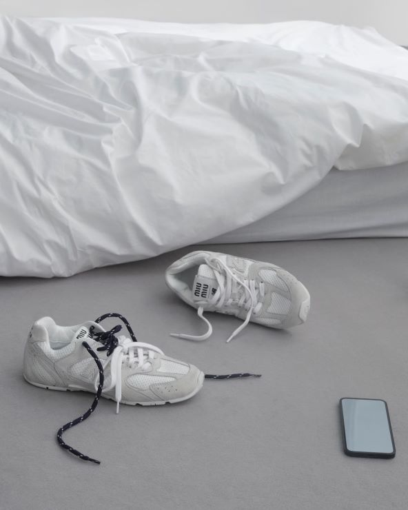Miu Miu x New Balance su jedne od najpopularnijih tenisica na svijetu