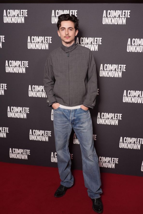 Timothee Chalamet modni stil s premijera filma A Complete Unknown