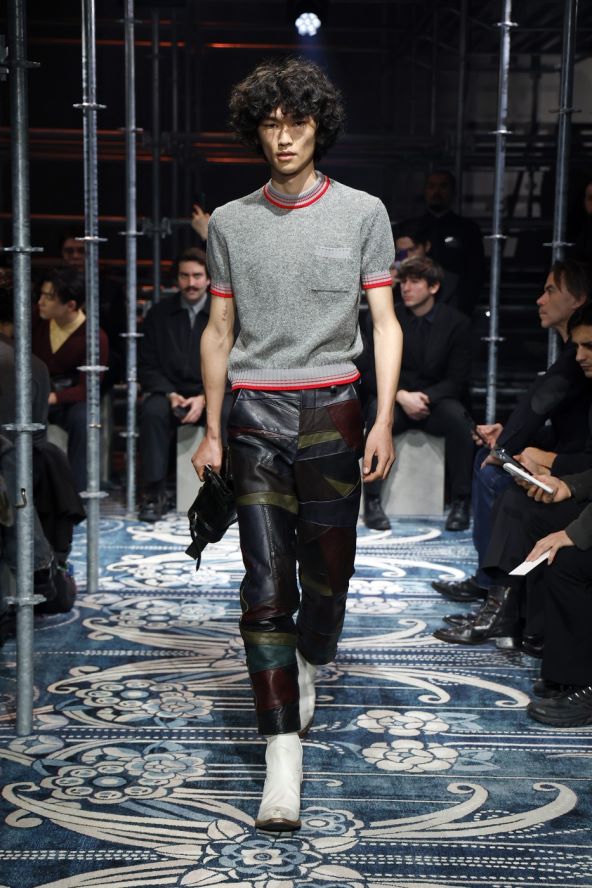 Prada modna revija muške mode za jesen 2025