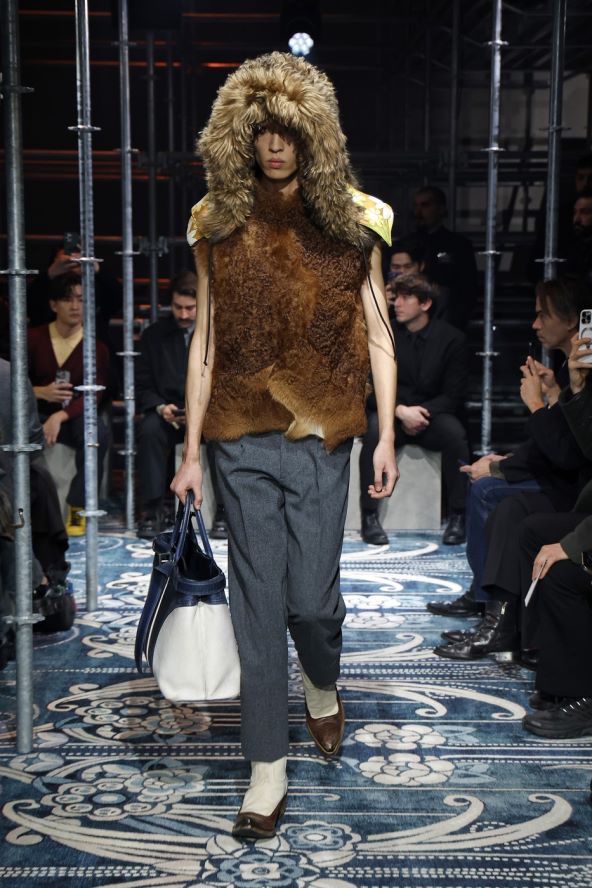 Prada modna revija muške mode za jesen 2025