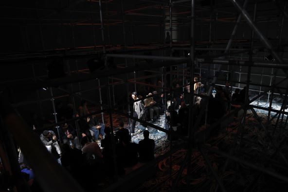 Prada modna revija muške mode za jesen 2025