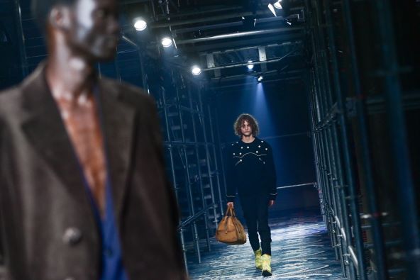 Prada modna revija muške mode za jesen 2025