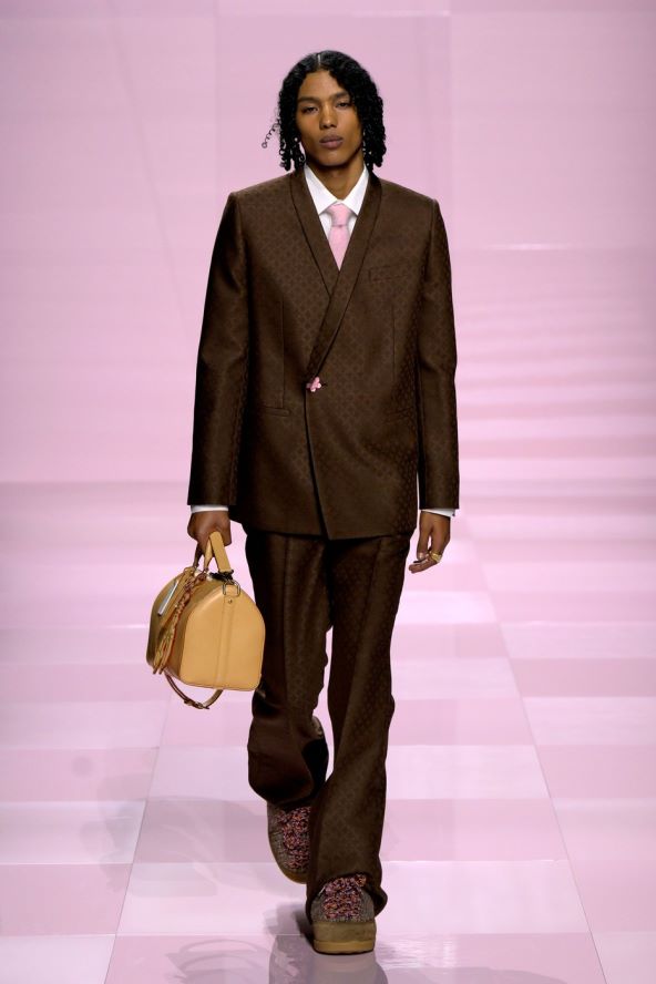Louis Vuitton predstavio mušku kolekciju Pharrella Williamsa i Nigoa