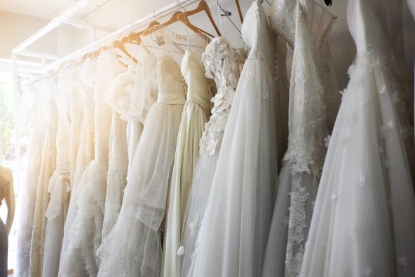 Bridal trendovi za 2025.: Najljepše vjenčanice donose spoj klasičnih krojeva i modernih detalja