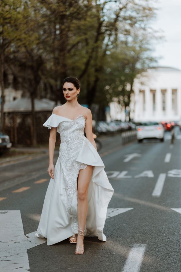 Bridal trendovi za 2025.: Najljepše vjenčanice donose spoj klasičnih krojeva i modernih detalja