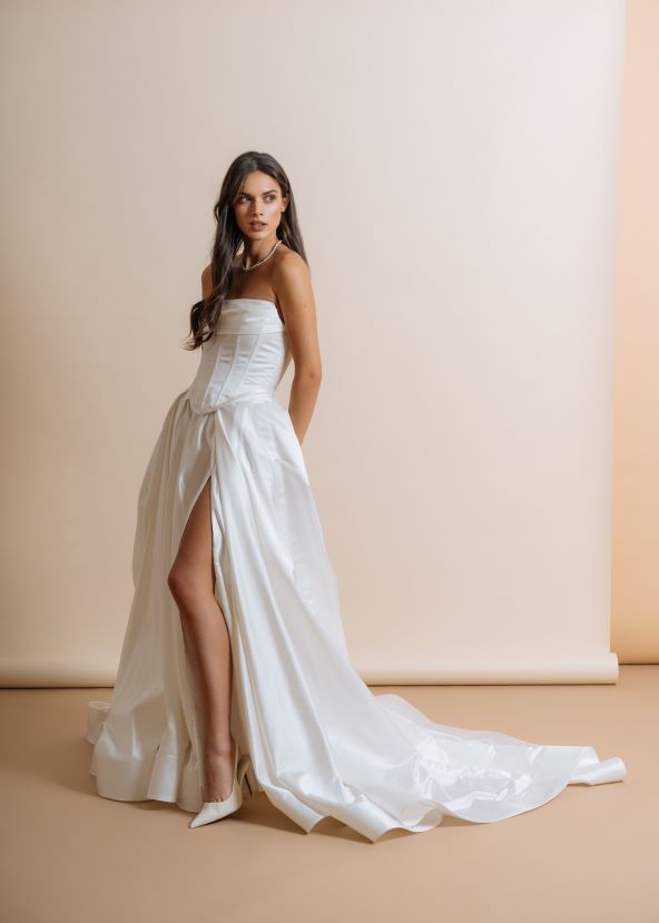 Bridal trendovi za 2025.: Najljepše vjenčanice donose spoj klasičnih krojeva i modernih detalja