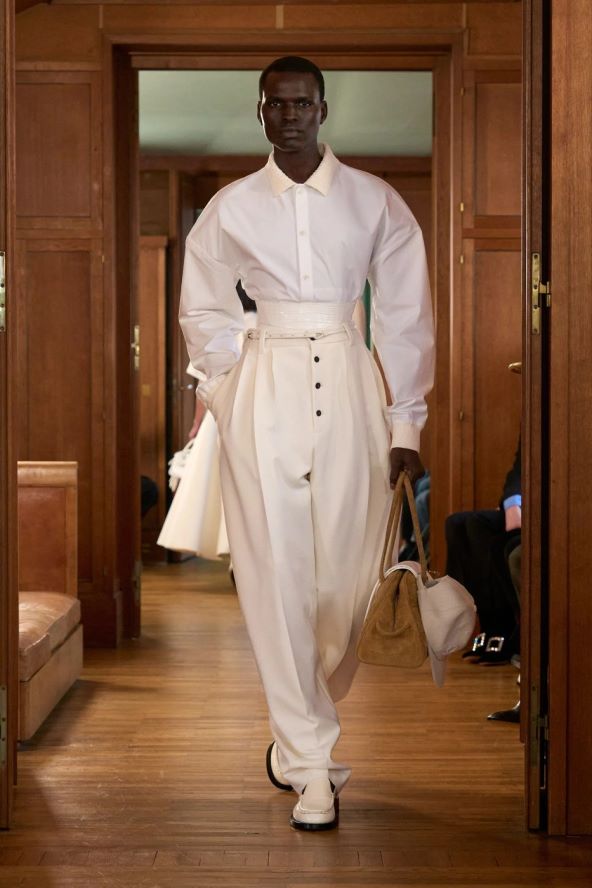 Jacquemus odlična modna revija za proljeće 2025