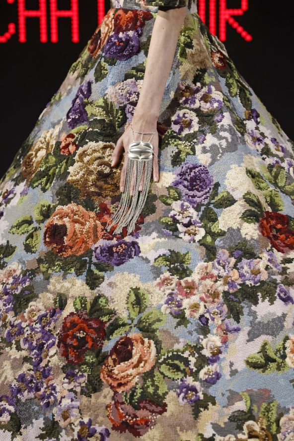 Alessandro Michele za Valentino priredio spektakl visoke mode