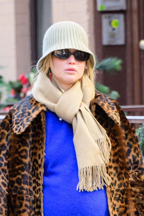 Kendall Jenner i Jennifer Lawrence u odličnim krznenim kaputima