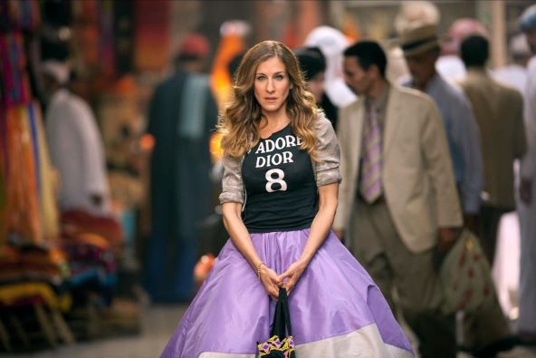 Dior opet ima kultnu majicu JAdore Dior koju je proslavila Carrie Bradshaw