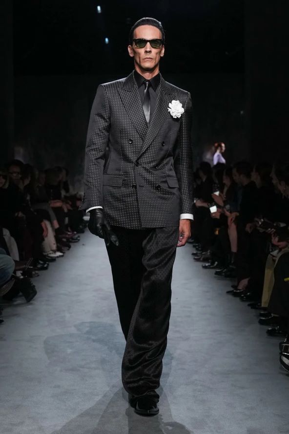 Odličan modni debi Haidera Ackermanna za modnu kuću Tom Ford