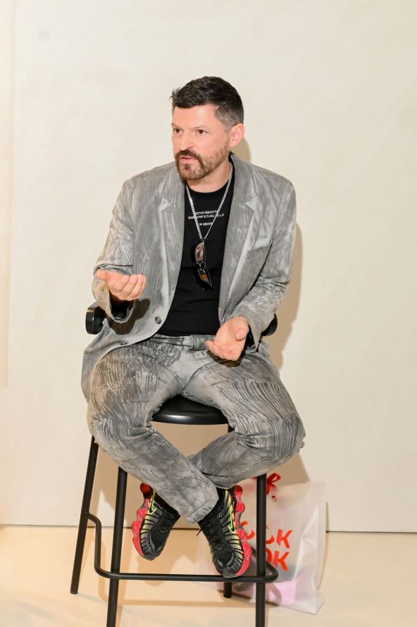 U organizaciji portala Lookbook održan panel Future i Fashion