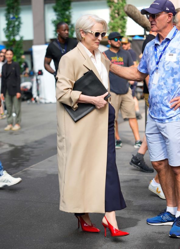 Prada i Jacquemus cipele sa snimanja nastavka filma Vrag nosi Pradu 2