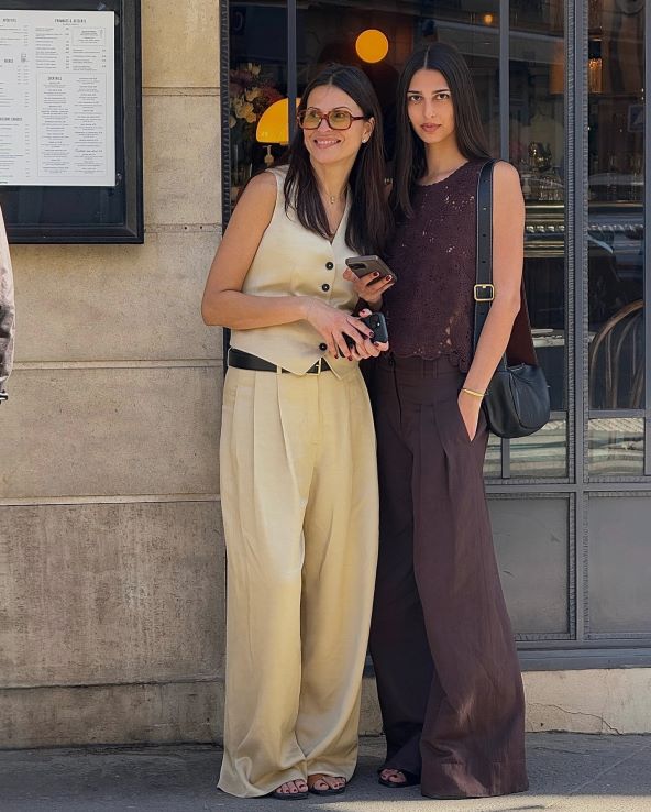 Bijele traperice su ljetni modni trend