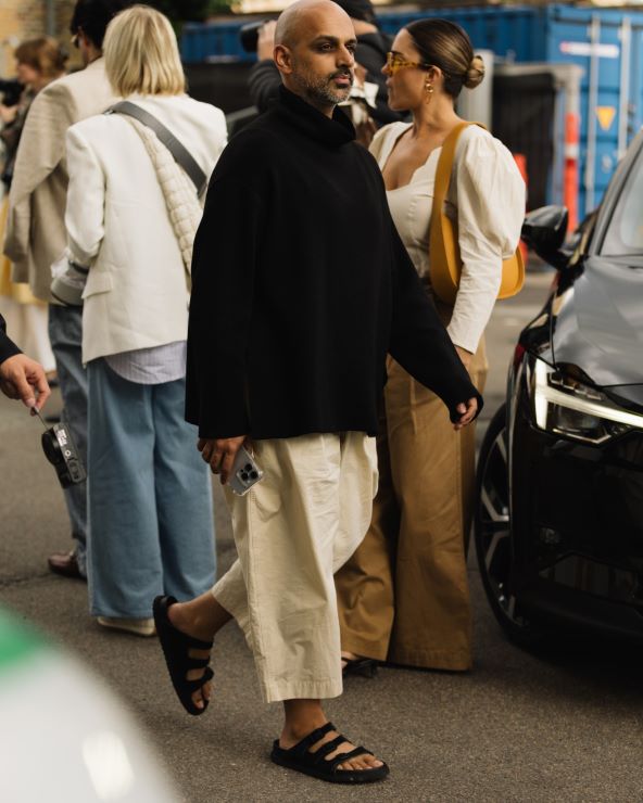 SS26-Copenhagen-Fashion-Week-Streetstyle-Day1-Noor-u-nisa-Khan49.jpg