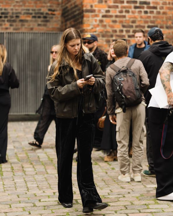 SS26-Copenhagen-Fashion-Week-Streetstyle-Day1-Noor-u-nisa-Khan64.jpg
