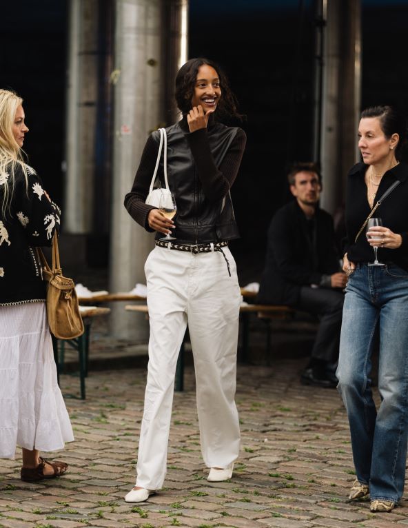 SS26-Copenhagen-Fashion-Week-Streetstyle-Day1-Noor-u-nisa-Khan75.jpg