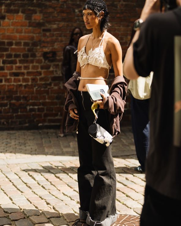 SS26-Copenhagen-Fashion-Week-Street-Style-Day2-Noor-u-nisa-Khan-21.jpg