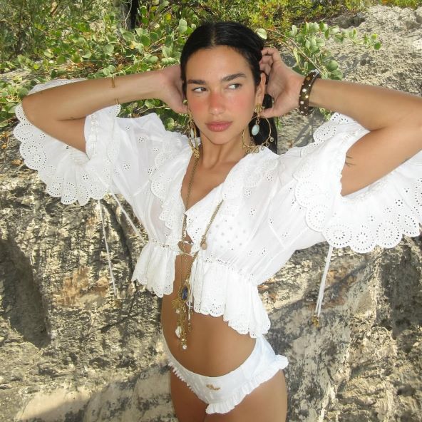 Dua Lipa u Chloe boho izdanju ljeto 2025