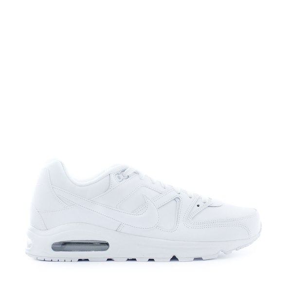 Ovog proljeća zaboravite jarke boje i cvjetne uzorke tenisica