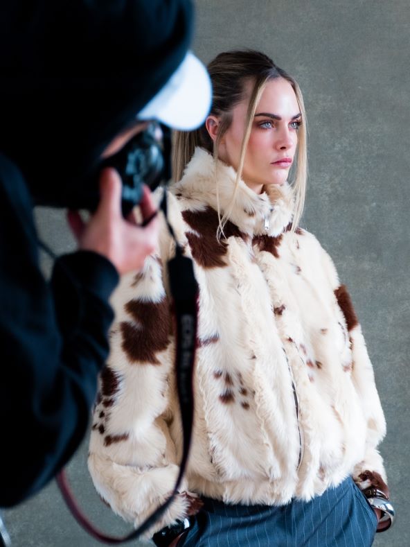 Povratak Topshopa i kampanja s Carom Delevingne