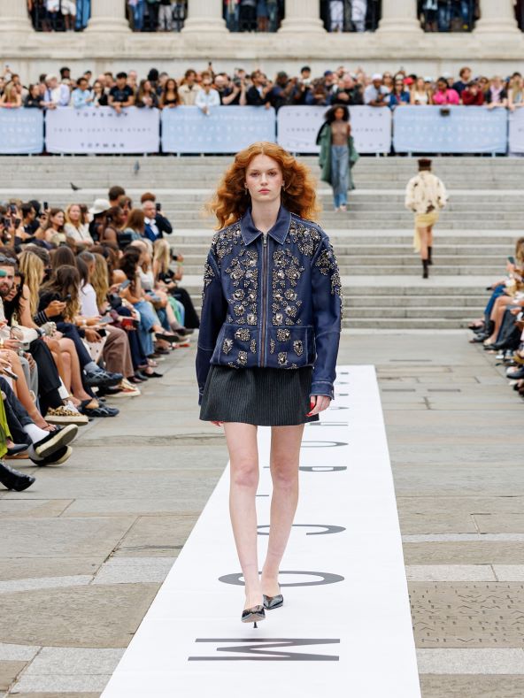 Povratak Topshopa i kampanja s Carom Delevingne