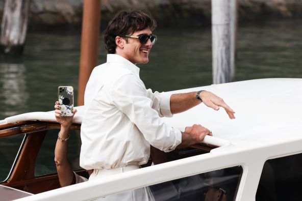 Jacob Elordi dominira filmskim festivalom u Veneciji