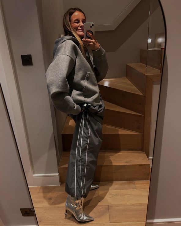 Street style inspiracija kako kombinirati ljetnu i jesensku odjeću
