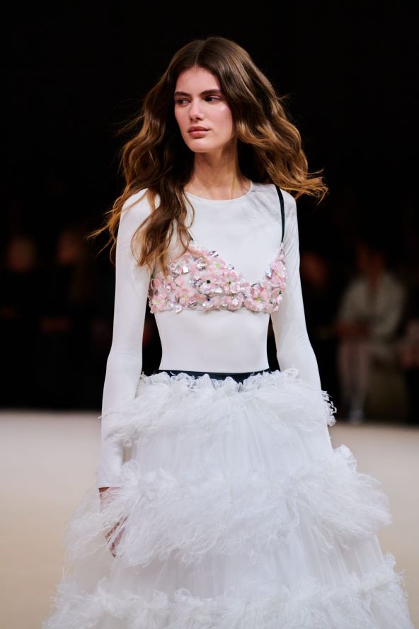 No make up trend proljeće 2024 Chanel