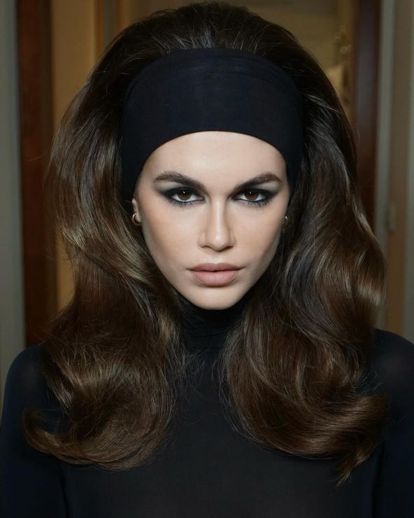 Kitty cut trendi frizura za naglašeni volumen
