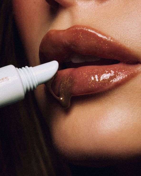 Cinnamon Roll Lip Tint za jesen 2024