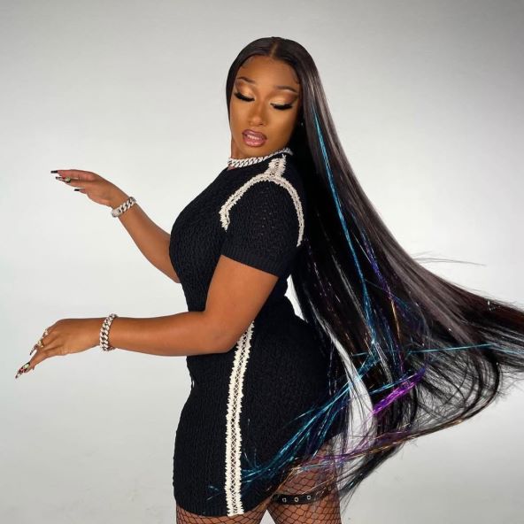 Tinsel Hair beauty trend za 2025