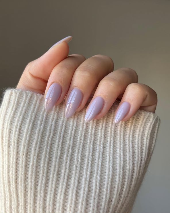 Lavender milk nokti za proljeće 2025