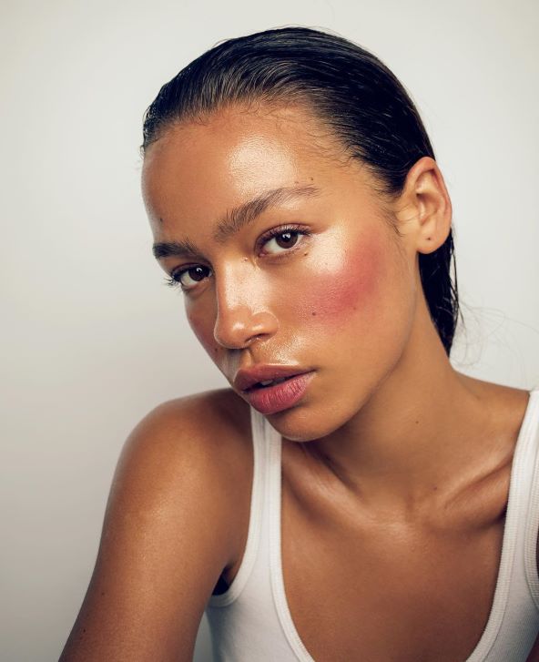 Berry Girl Summer makeup trend za ljeto 2025