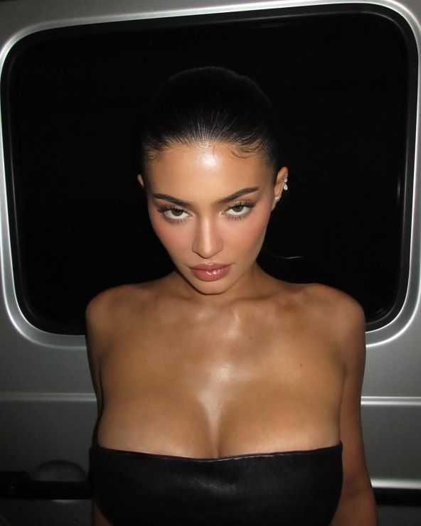 Kylie Jenner o operaciji grudi