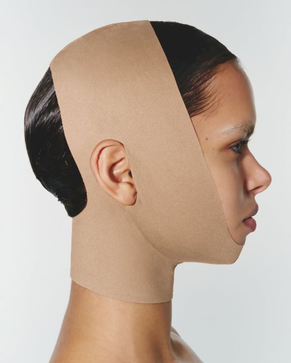 Skims Seamless Sculpt Face Wrap