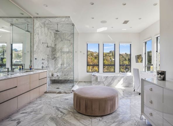 Prodaja se vila glumice Eve Longorije Beverly Hills